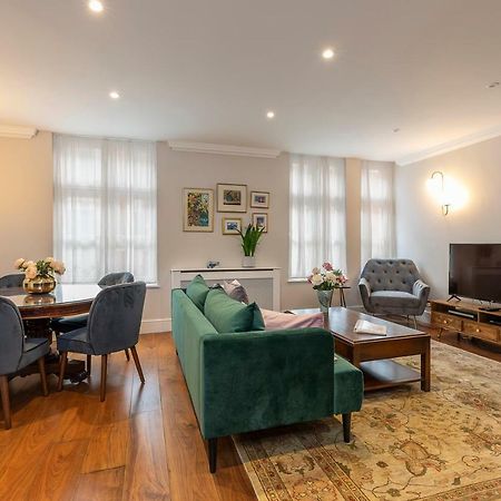 Joivy Beautiful 2 Bed Apt In The Heart Of Mayfair, Close To Tube Leilighet London Eksteriør bilde